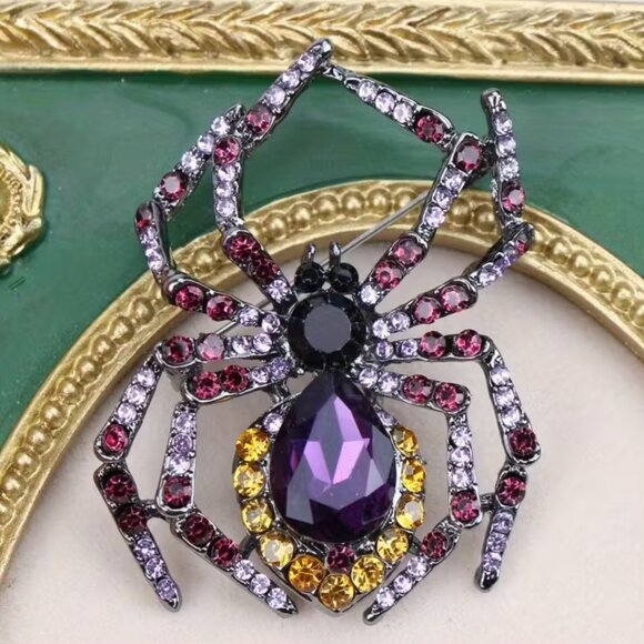 🌺 🌺 🌺 Large  Sparkling Purple Spider Brooch - Picture 3 of 5
